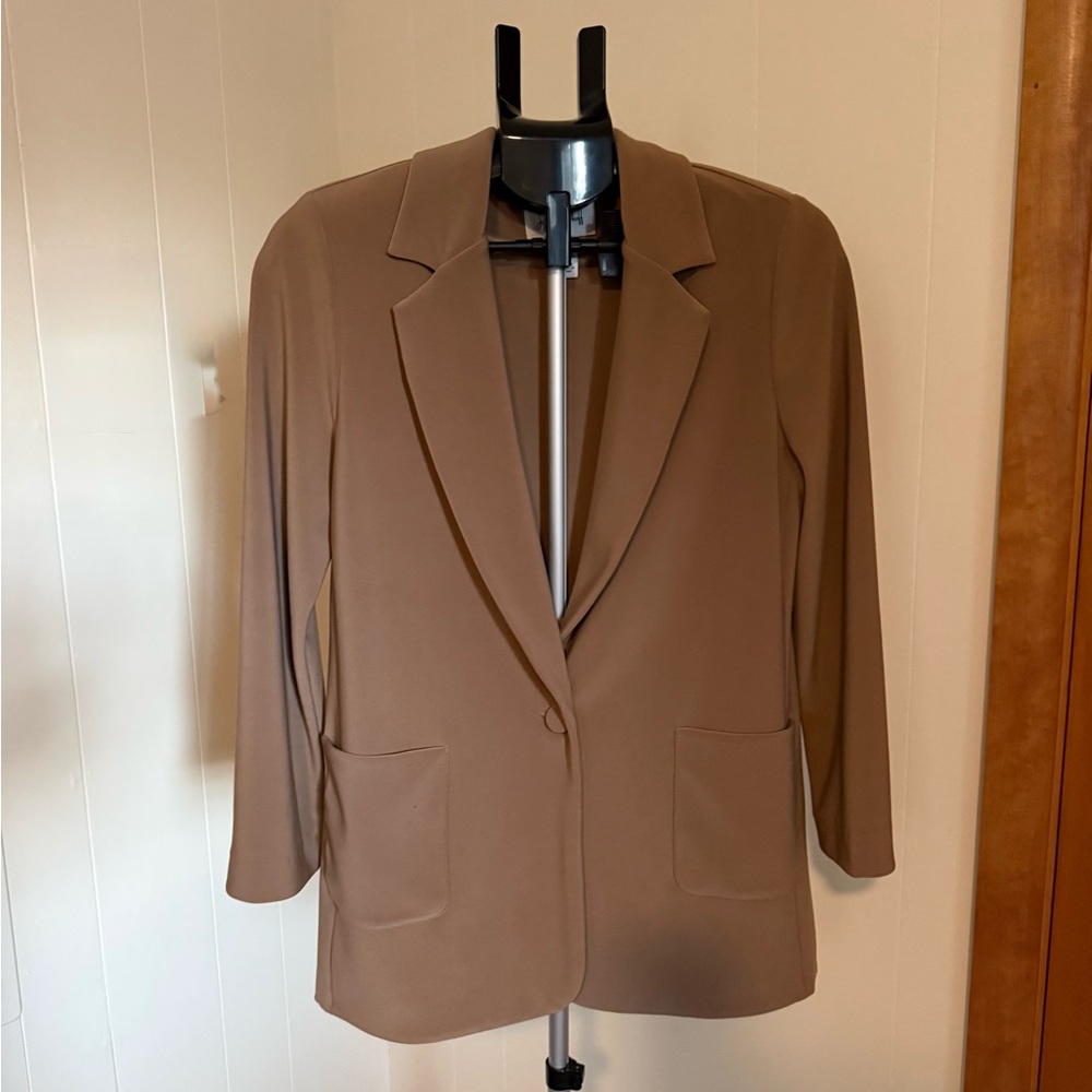 Joseph Ribkoff blazer, size 8, tan/ brown